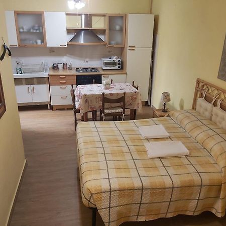 Luisa Rooms 2 - Apartment In The Heart Of ורנאצה מראה חיצוני תמונה