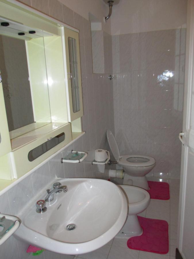 Luisa Rooms 2 - Apartment In The Heart Of ורנאצה מראה חיצוני תמונה